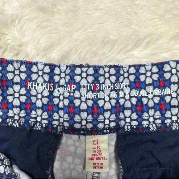 GAP The City Shorts Khaki Floral White /  Blue / Red Size 6 - Picture 8 of 16